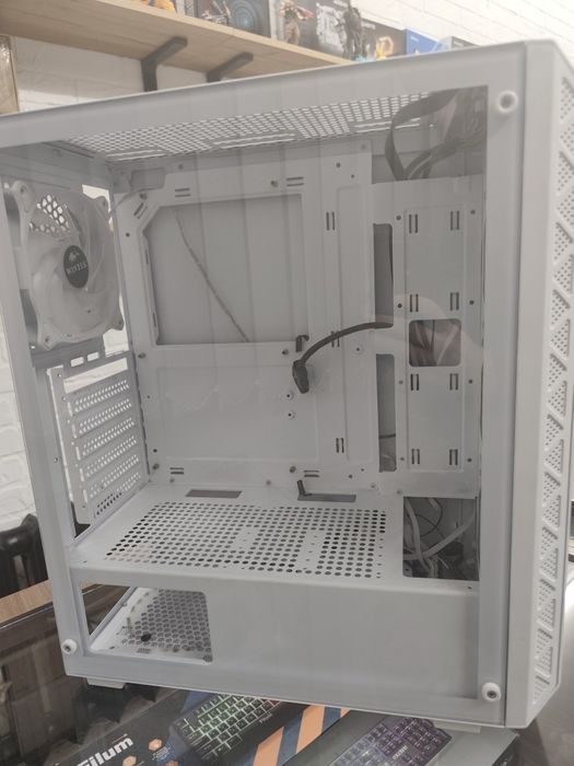 Корпус wintek с кулерами, пульт д/у
