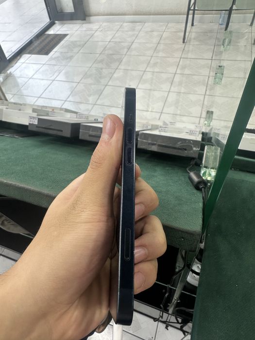 Iphone 13 с гарантией