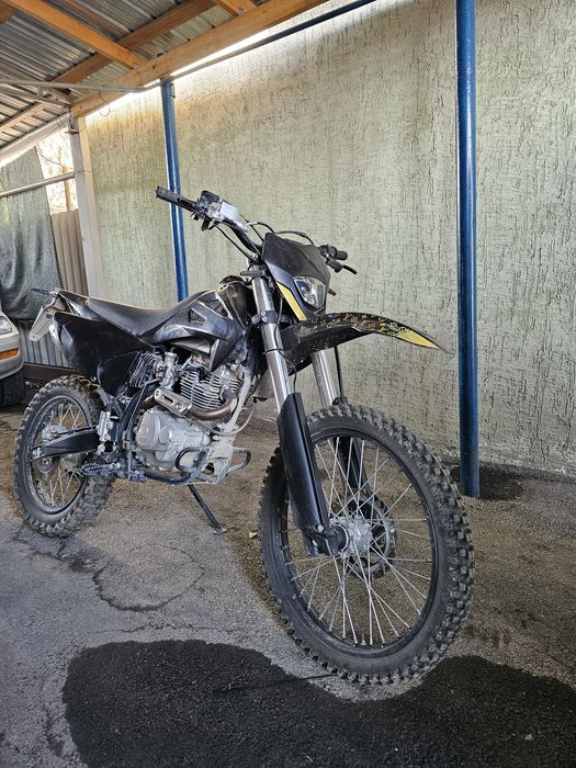 Эндуро мотоцикл 250куб