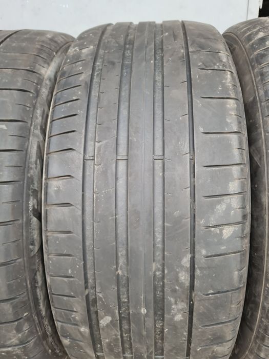 4 бр. летни гуми 275/45/21 и 315/40/21 Pirelli DOT 4319/3619 3,5-4 mm