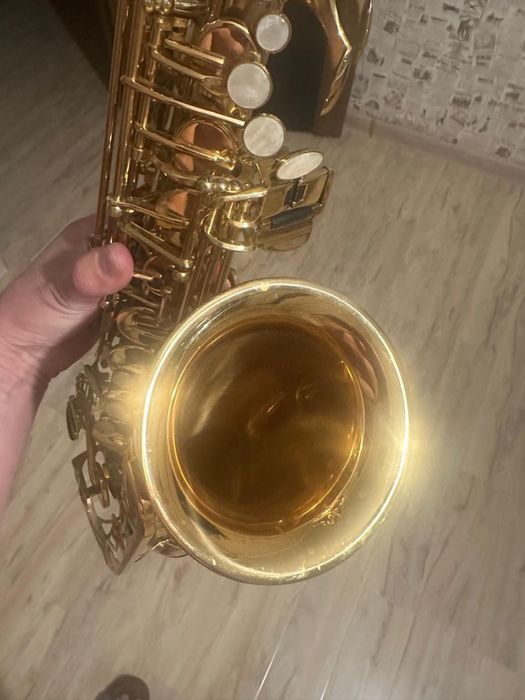Продам саксофон