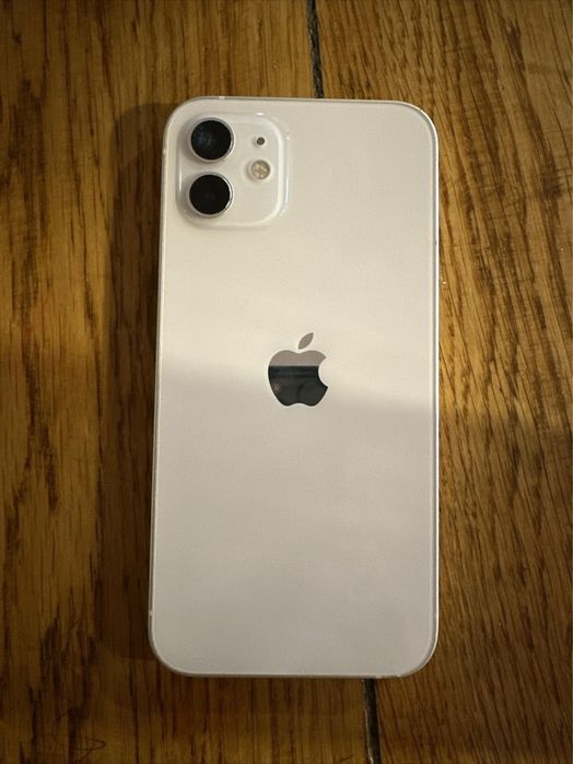 Iphone 12 srocni sotiladi