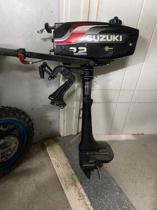 Лодка-канадско кану