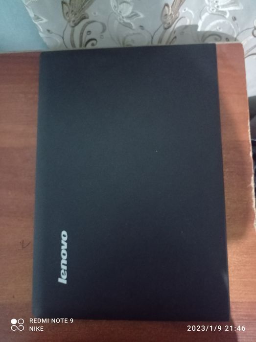 Ноутбук. Lenova.