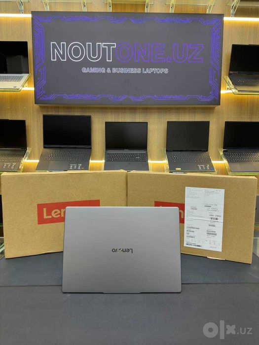 Noutbuk Lenovo IdeaPad Slim 3 AMD Ryzen 7 8840HS 8/512GB 14.0" OLED