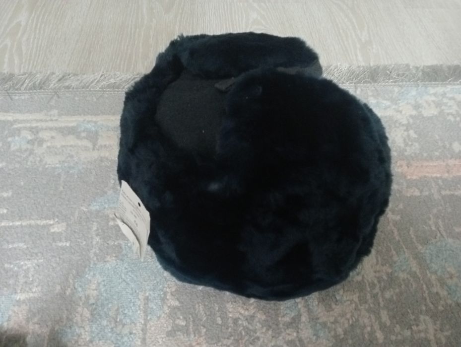 Продам ушанки зимня́я