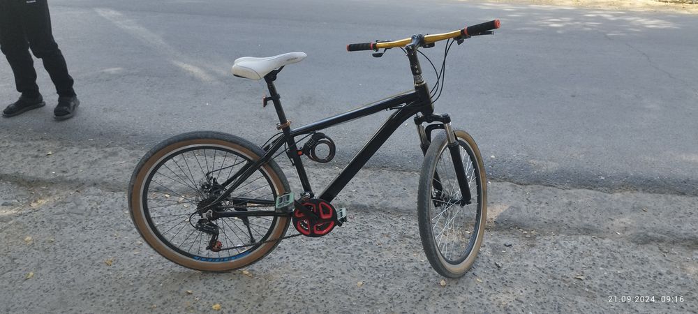 Продаю велосипед.