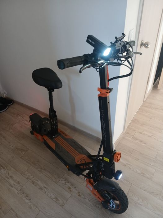 Продам электросамокат