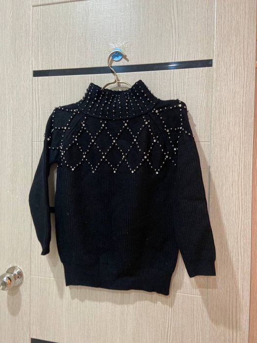 Каждая по 1000тг