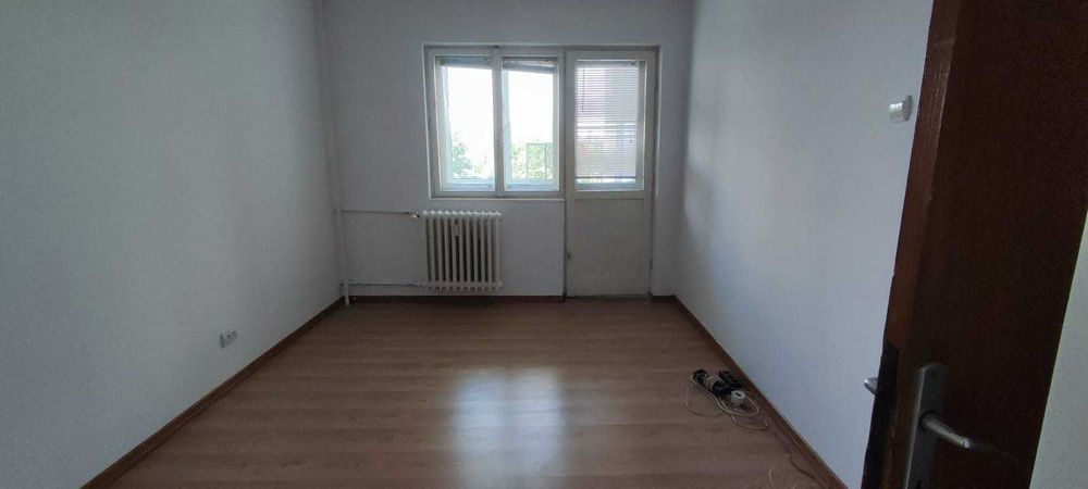 Vanzare apartament 2 camere Bdup Alexandru Obregia-Covasna
