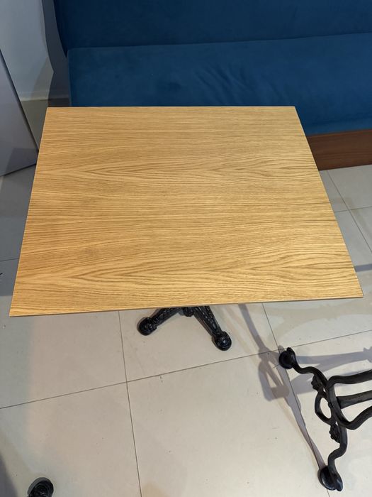 Плот за маса кафетерия 60/70 см