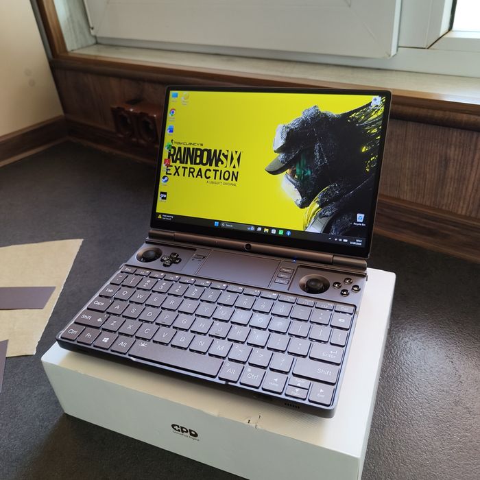 Laptop Consolă - GPD Win - Ryzen 7- 6000serie - 32GB - 1TB