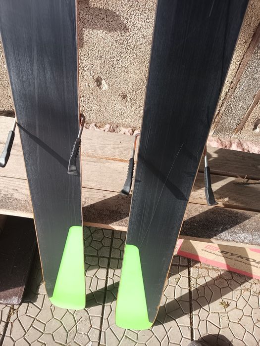 Горные лыжи Elan Spectrum 115