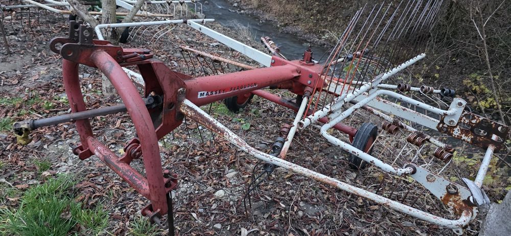 Grebla de adunat KUHN GA 280