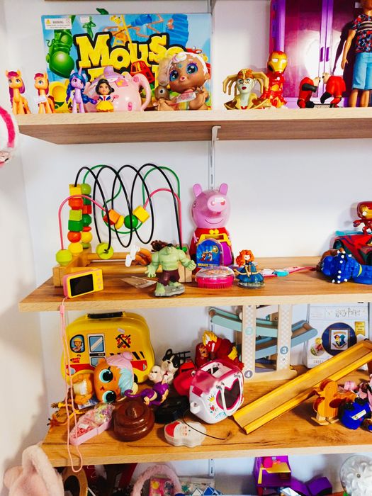 Jucării disponibile trimitem in tara