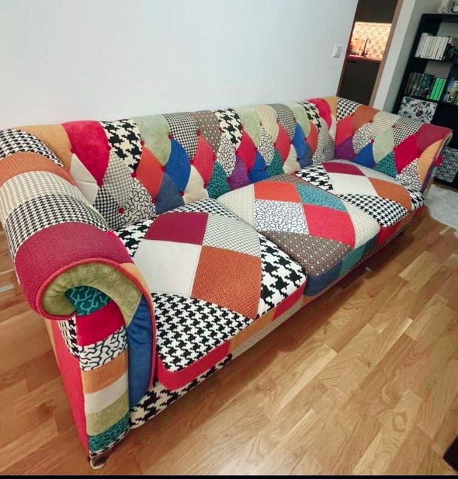 Canapea Chesterfield