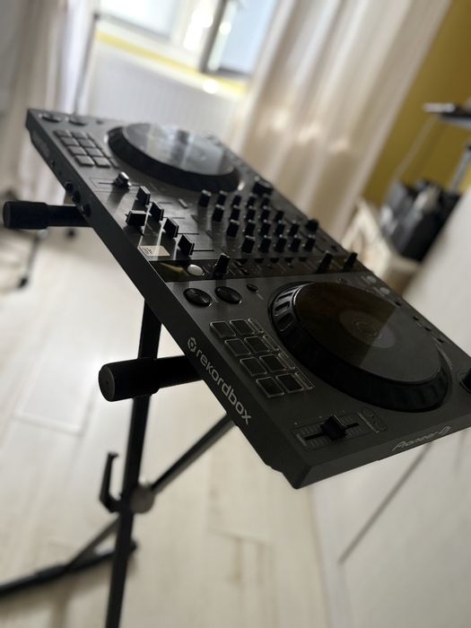 Pioneer DDJ-FLX6 4-channel