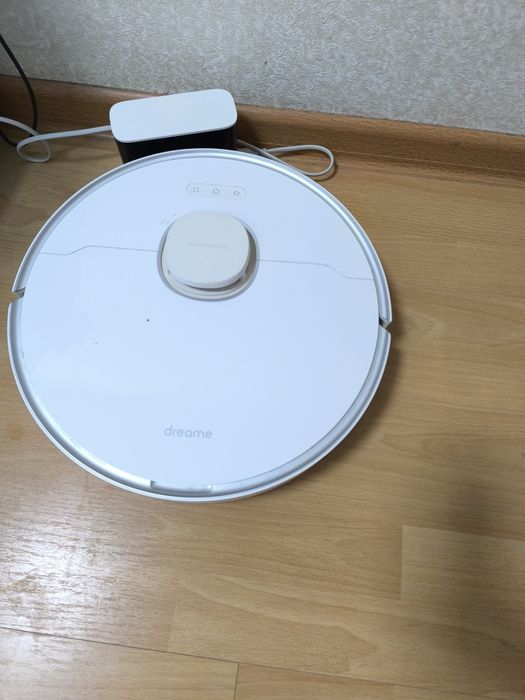 Продам  робот пылесос