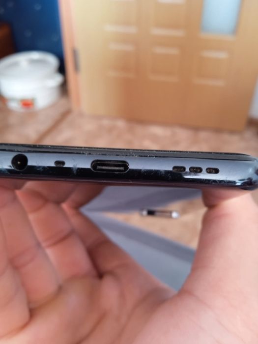 ОРРО А72 продаетса очень хорошым состоянии