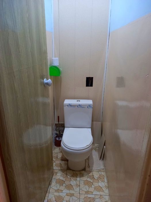 3 хонали уй сотилади Мухайё магазин тепаси