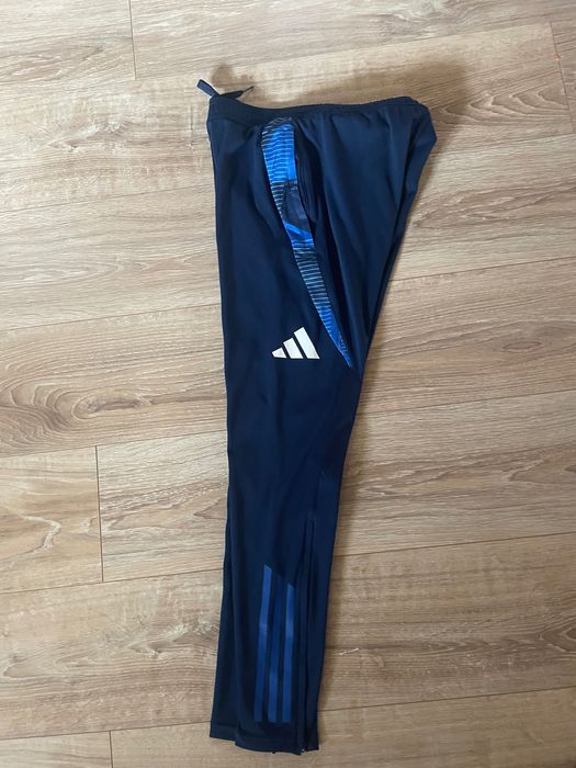 Долнище на Левски адйдас