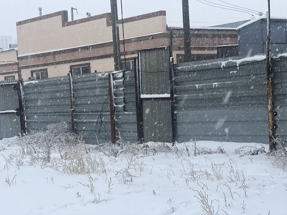 Продам Профнастил. Б/у стойки