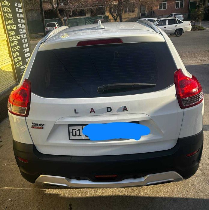 Lada Xray Cross 19