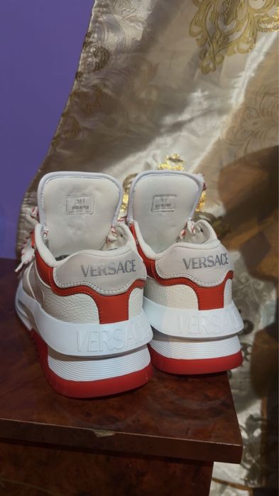 Vand Versace Odissea originali sau schimb