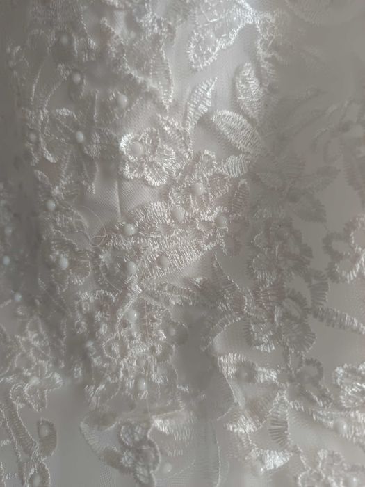 Чисто нова булченска рокля