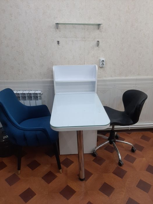 Сдается место в салоне для маникюра