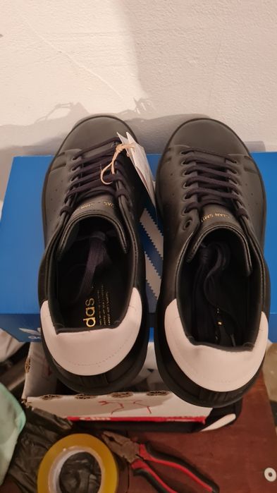 Vând Adidas Stan Smith