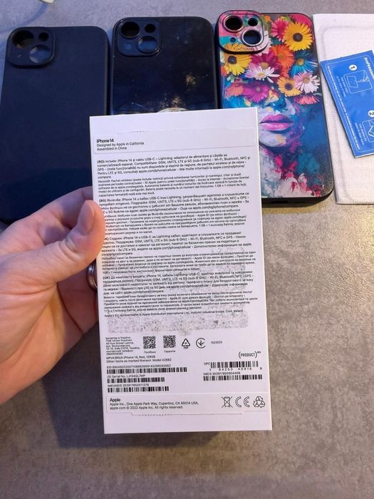 Vand Iphone 14 Red 128GB