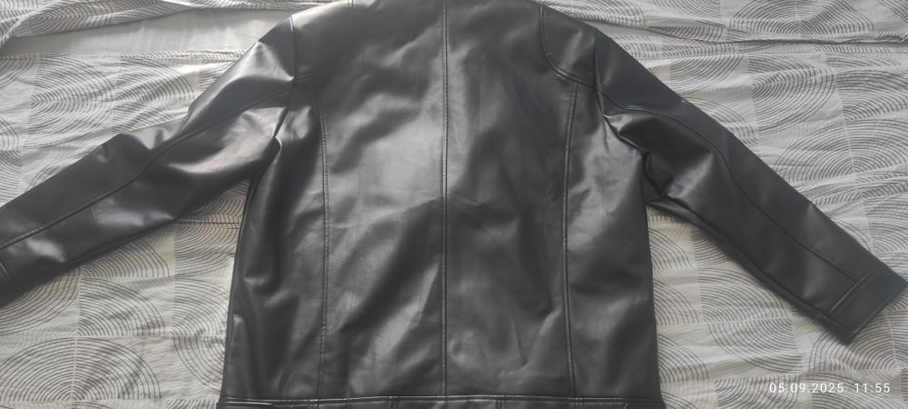 Мъжко яке от еко кожа 4XL