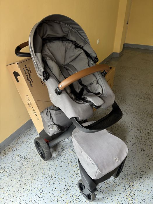 Stokke Xplory X + бебешки кош - цвят Modern Grey