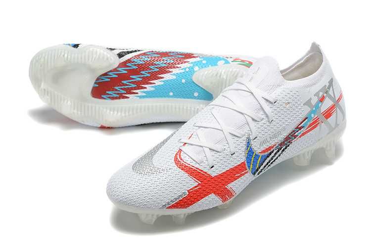 Професионални Бутонки  Nike Phantom GT II Elite James Milner