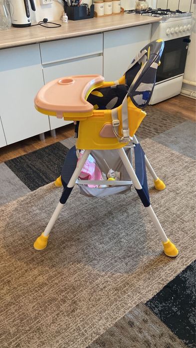 Стульчик детский для кормление