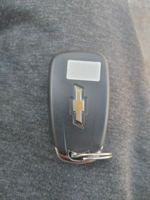 Srochna sotiladi Orginal Malibu 2 puliti yengi xali ishlatilmagan