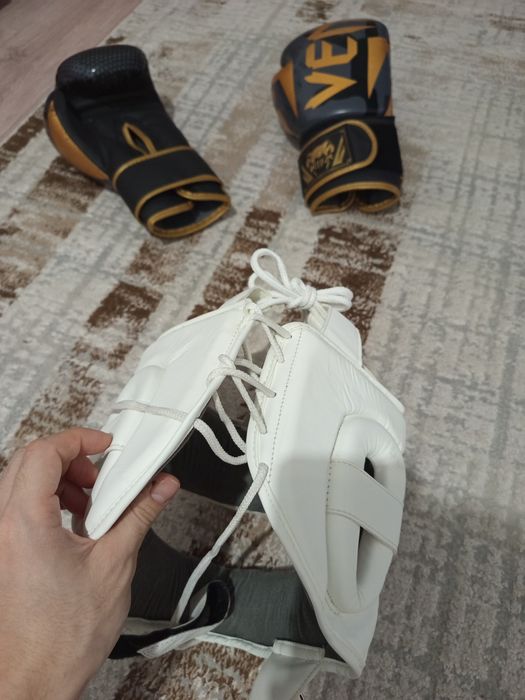 Боксерский шлем с бампером