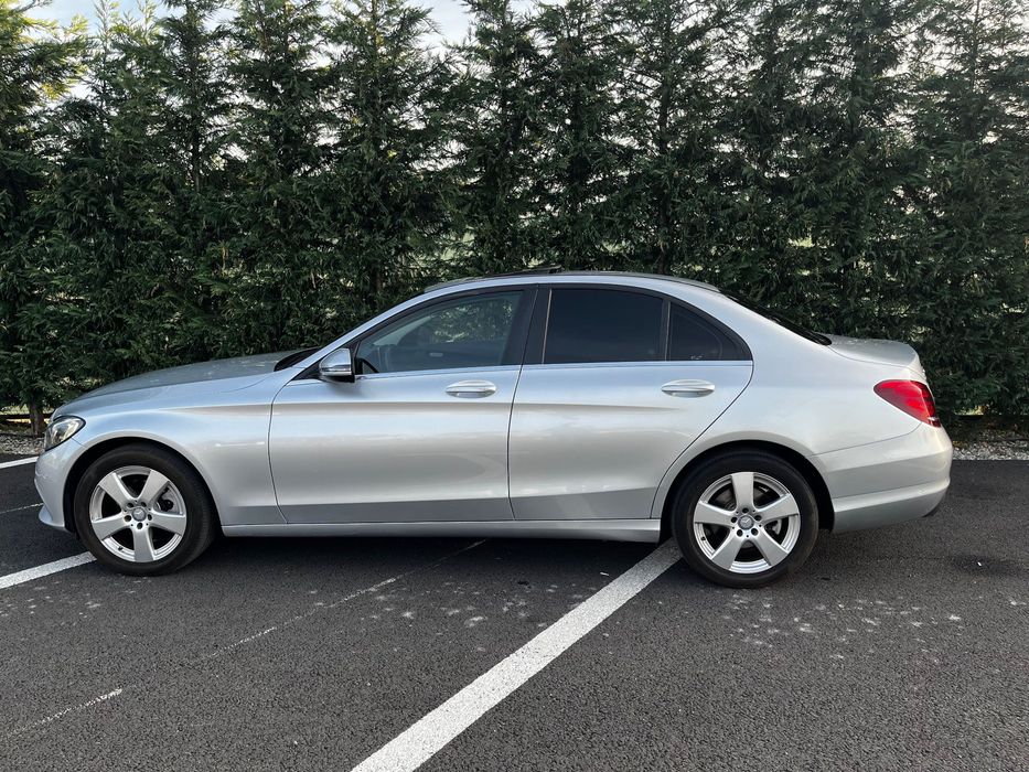 Mercedes-Benz C Mercedes C200d 7G Automat| 125544 km| LED ILS| Trapă| memorie scaune