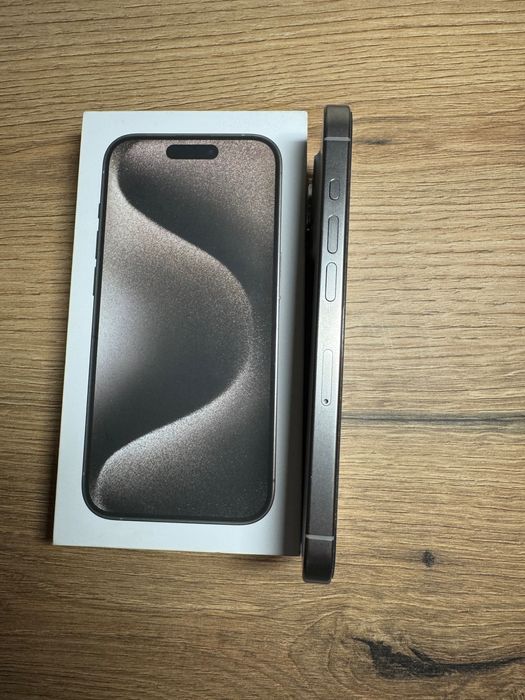 iPhone 15 Pro 256GB Natural Titanium