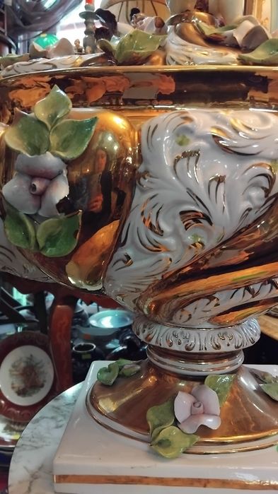 Два порцеланови класически супника - МАЙСЕН