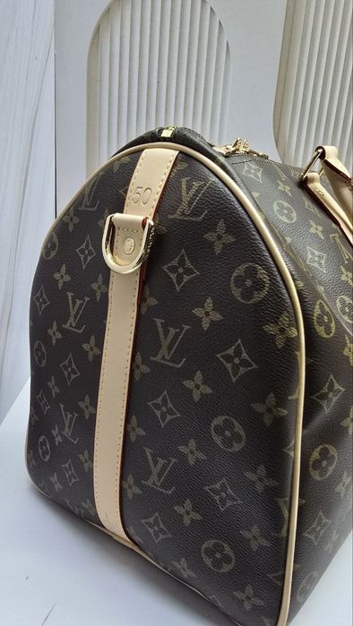 Дорожные сумки Louis Vuitton