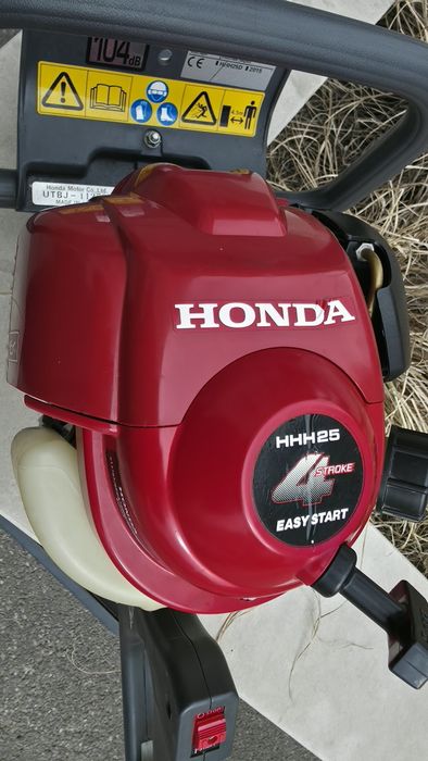 Храсторез Honda HHH 25D 4 тактов