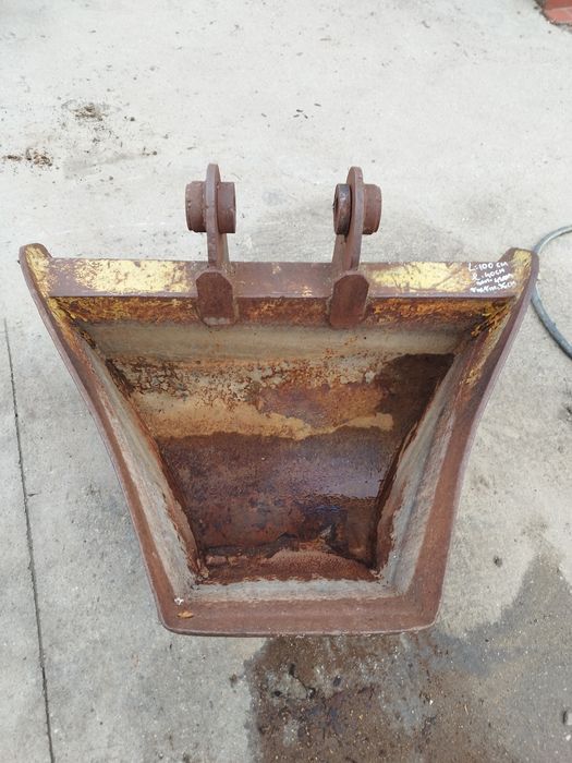 Cupa șanț trapezoidala buldoexcavator