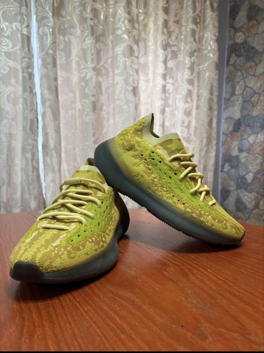 Yeezy boost 380