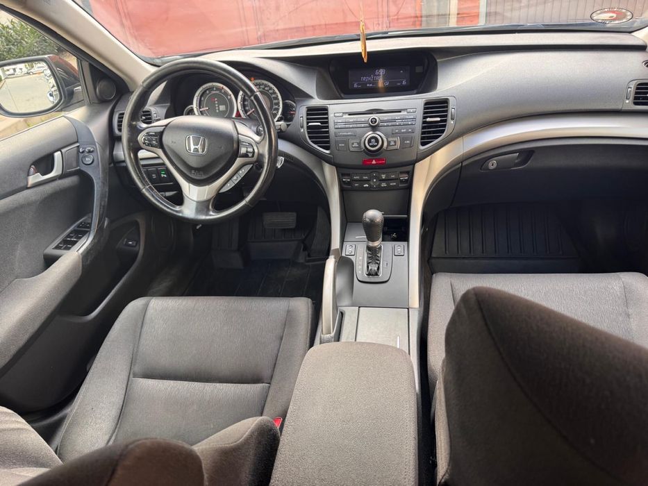 HONDA Accord 2011 — imagine 5