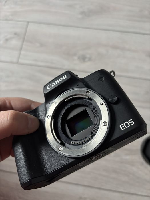 Canon M50 + Sigma 16mm f1.4