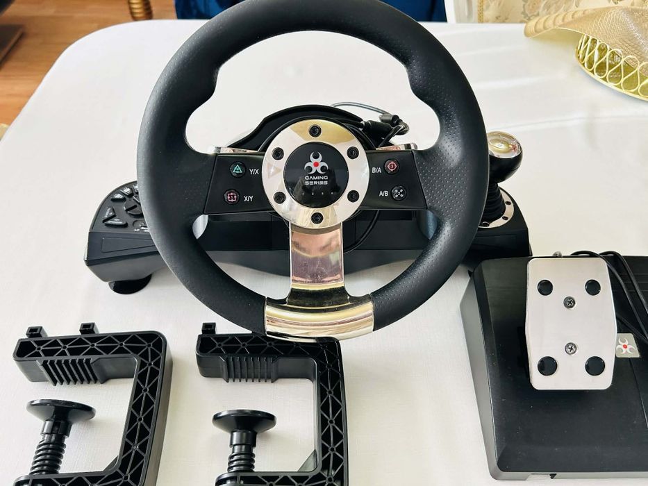 Vând xbox one+volan sii pedale