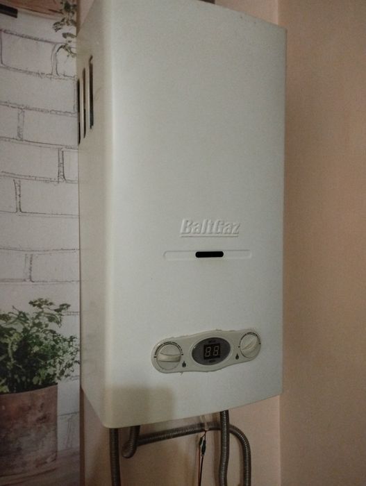 Продается газовая колонка