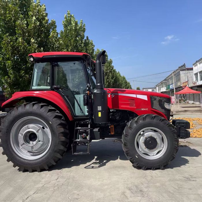 Трактор Yto 1204